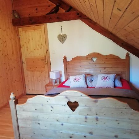 La Grange Bed & Breakfast Le Noyer  Dış mekan fotoğraf