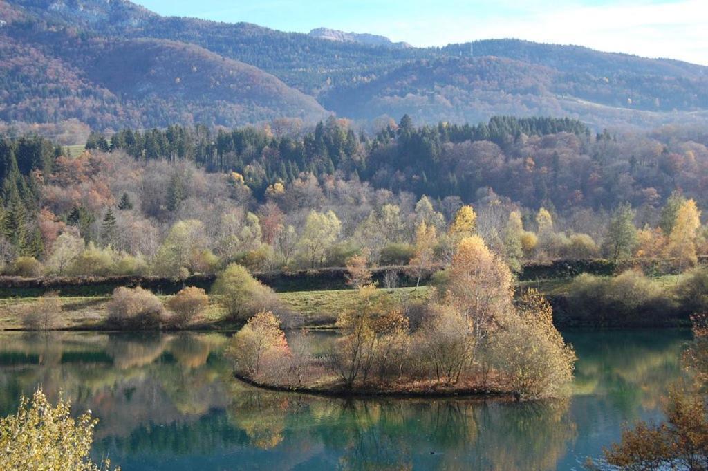 La Grange Bed & Breakfast Le Noyer  Dış mekan fotoğraf